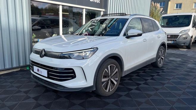 Volkswagen Tiguan 2.0 TDI 150ch Elegance / toit ouvrant /  Blanc de 2024