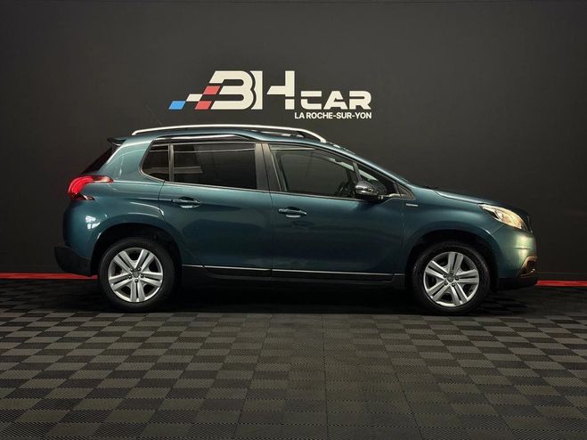 Peugeot 2008 1.2 - 110ch STYLE EAT Bleu de 2018