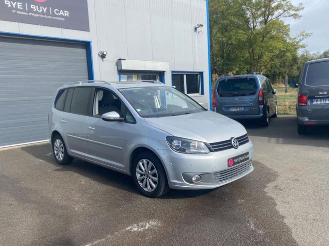 Volkswagen Touran 1.6 16V TDI 105ch DSG 7 CARAT GARANTIE 1 GRIS CLAIR de 2011