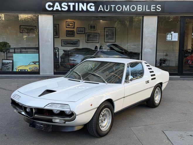 Alfa romeo Montreal  BLANC de 1973