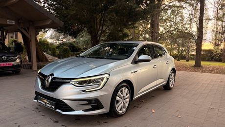 Renault Megane Blue dCi 115 CH Business EDC Soci�t� 2 p 2022 d'occasion a Saint-Martin-des-Champs (78)