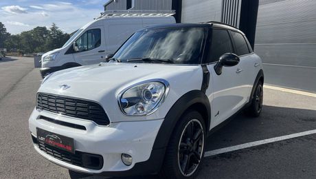 Mini One 2 (R60) Countryman Cooper S 1.6 i 16V Tu 2012 d'occasion a Caudan (56)