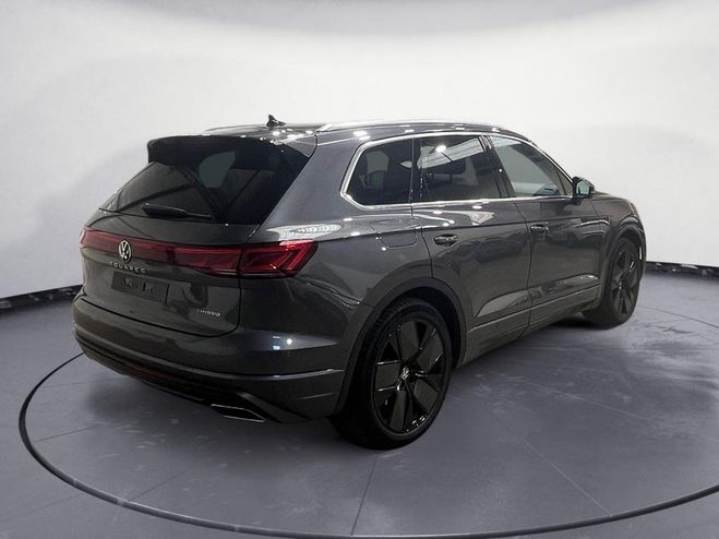 Volkswagen Touareg 3.0 eH 381 Elegance 4M - Toit pano - Dyn GRIS de 2024