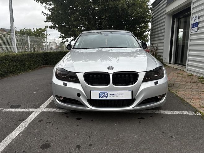BMW Serie 3 335I Xdrive LUXE BVA Blanc M�tallis� de 2010