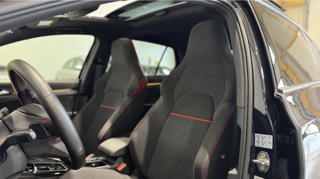 Volkswagen Golf 8 GTI Clubsport 2.0 TSI 300CH VIII - HAR NOIR de 2022