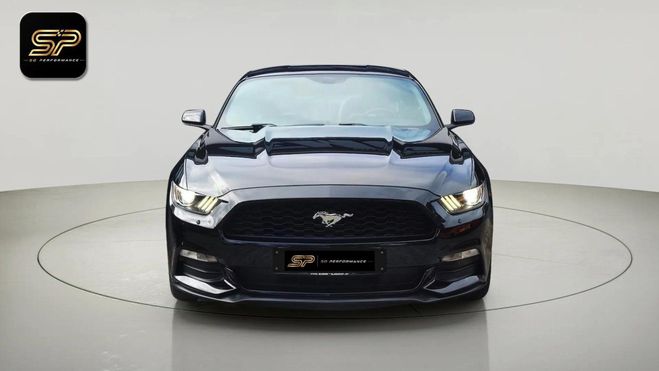 Ford Mustang FASTBACK * 3.7 V6 305 CH * AUTOMATIQUE * Noir de 2015