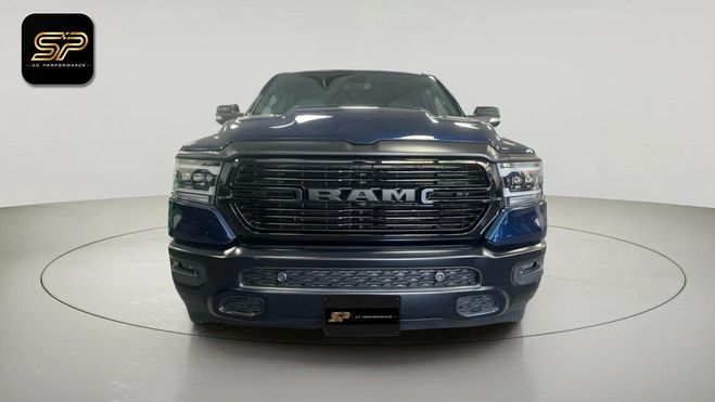 Dodge Ram 1500 CREW CAB * 5.7 HEMI V8 401 CH * AUT Bleu de 2020