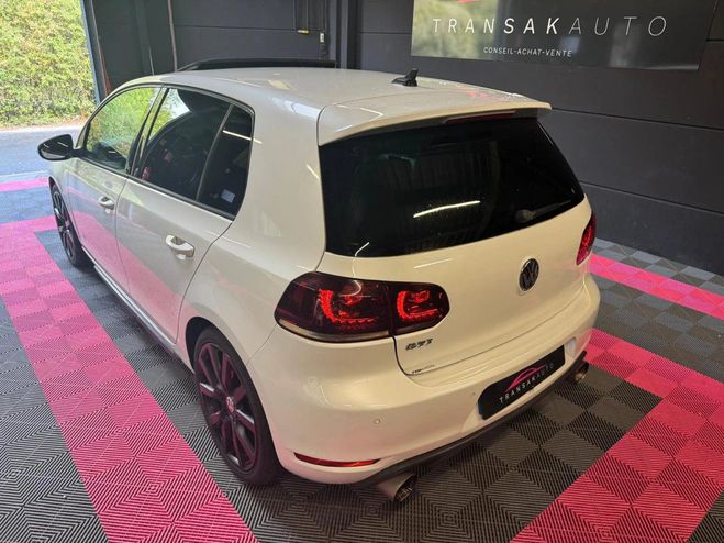 Volkswagen Golf 6 GTI 2.0 TSI DSG Adidas Dynaudio Toit o Blanc de 2011