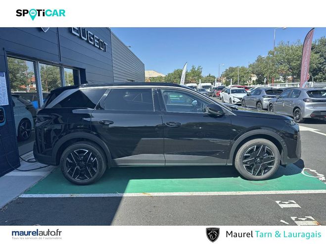 Peugeot 5008 5008 Hybrid 136 e-DCS6 Allure 5p Black de 2025
