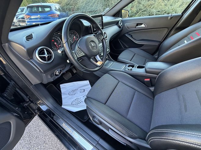 Mercedes Classe A 180 D INSPIRATION 7G-DCT NOIR de 2017