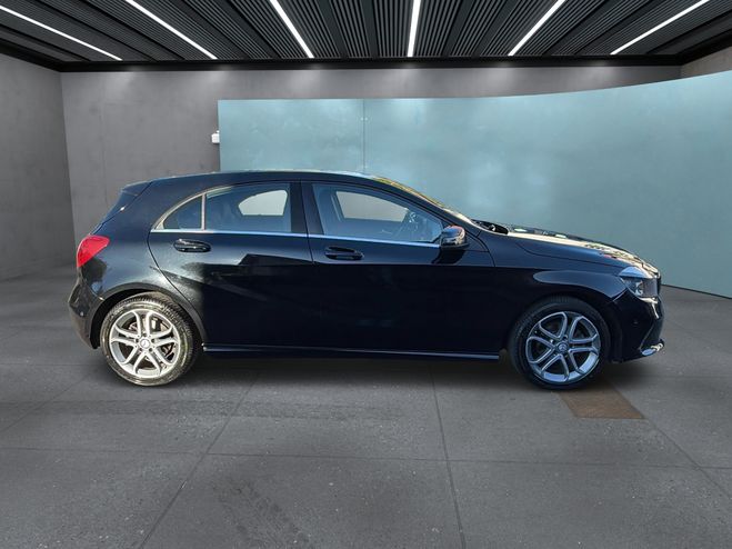 Mercedes Classe A 180 D INSPIRATION 7G-DCT NOIR de 2017
