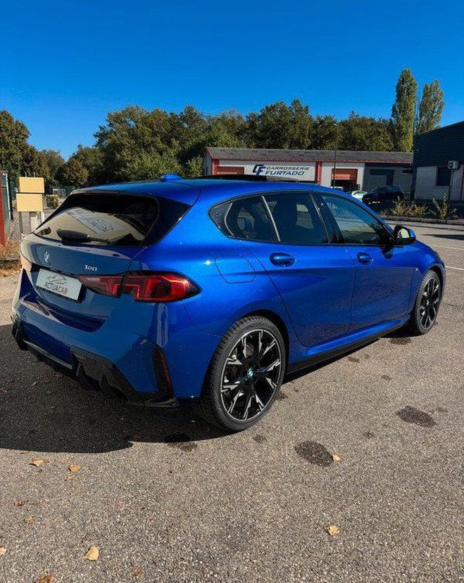 BMW Serie 1 120A 170ch M Sport DKG7 Pano- 19?? Bleu de 2025