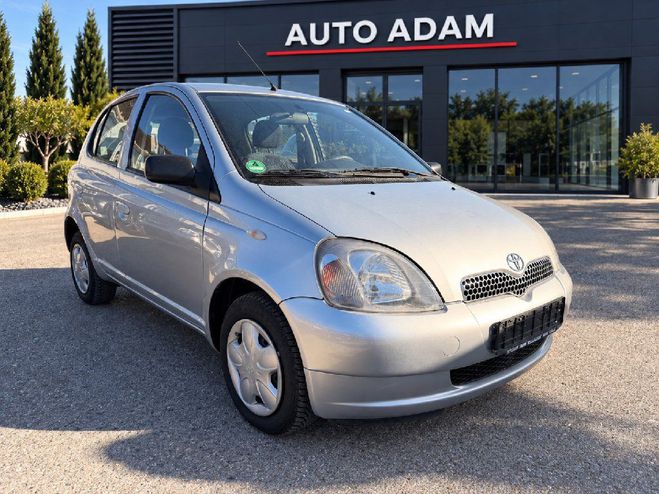 Toyota Yaris 1.3 VVT-i Linea Sol Grise de 2002