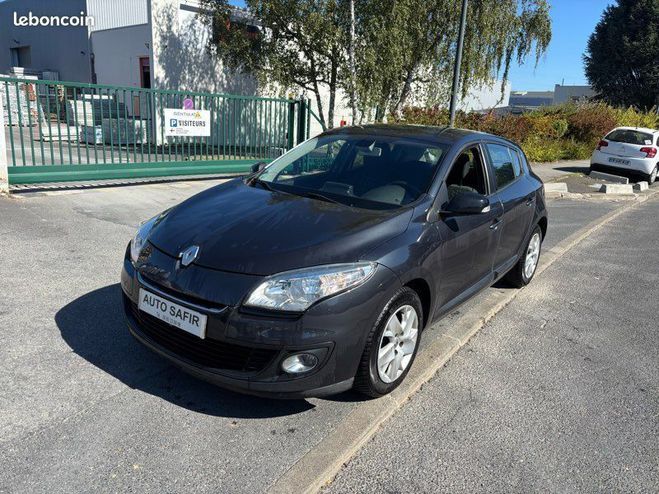 Renault Megane 1.5 dCi 110ch FAP Dynamique EDC eco� Gray de 2013