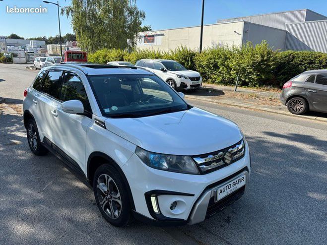 Suzuki Vitara 1.6 DDiS Privil�ge AllGrip Blanc de 2016