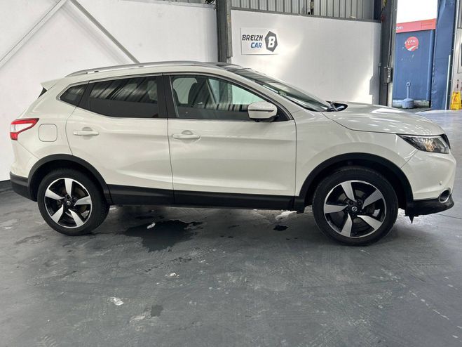 Nissan Qashqai II (J11) 1.6 DCI 130ch N-Connecta - toit BLANC de 2017