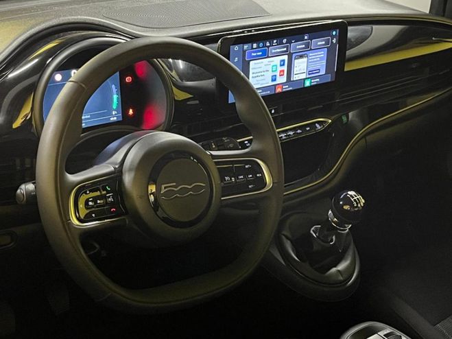 Fiat 500 1.0 FireFly - 65CV Hybrid ICONE / FAIBLE NOIR de 2026