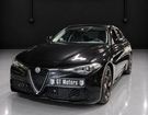 Alfa romeo Giulia 2.2 JTD 210CH VELOCE Q4 AT8 à Royan (17) Alfa romeo Giulia 2.2 JTD 210CH VELOCE Q4 AT8 à Royan (17)