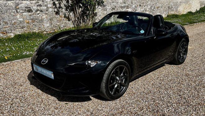 Mazda MX5 5 mx5 2.0 2016 nd revolution skyactiv Noir de 2016