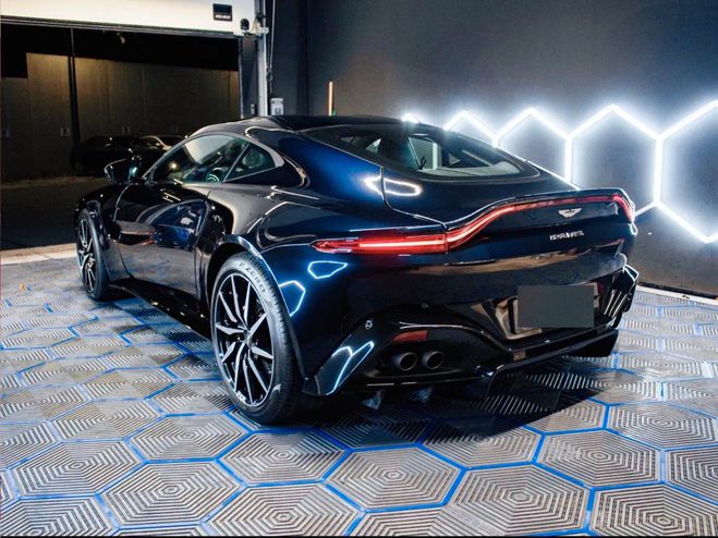 Aston martin V8 Vantage 4.0 V8 Noir m�tallis� de 2021