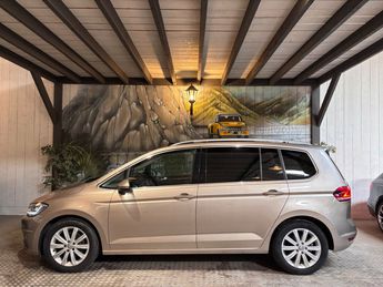  Voir d&eacute;tails -Volkswagen Touran 1.4 TSI 150 CV CARAT DSG 7PL &agrave; Charentilly (37)