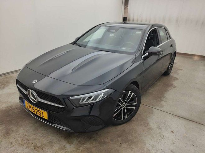 Mercedes Classe A 180 LuxuryLine Facelift 7GTronic Noir M�tallis� de 