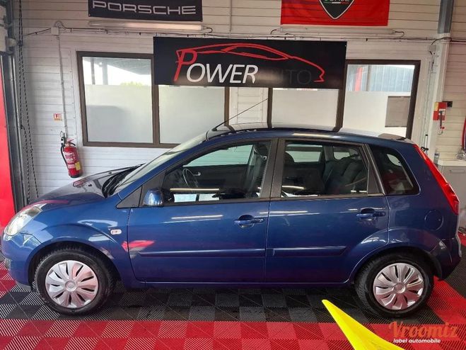 Ford Fiesta 1.4 tdci 70 ambiente Bleu de 2008