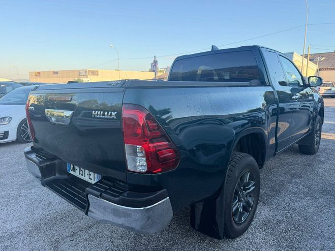 Toyota Hilux 2.4 D-4D X-TRA CABINE LEGENDE 4WD BVA RC VERT F de 2023