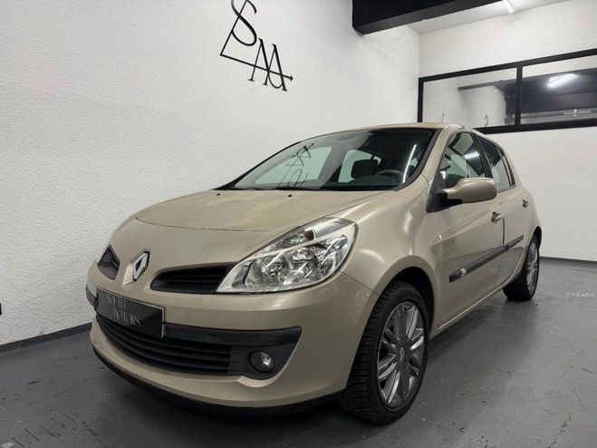 Renault Clio III 1.6 16V 110 Privil�ge Proactive Auto Beige de 2007