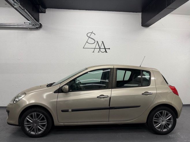Renault Clio III 1.6 16V 110 Privil�ge Proactive Auto Beige de 2007