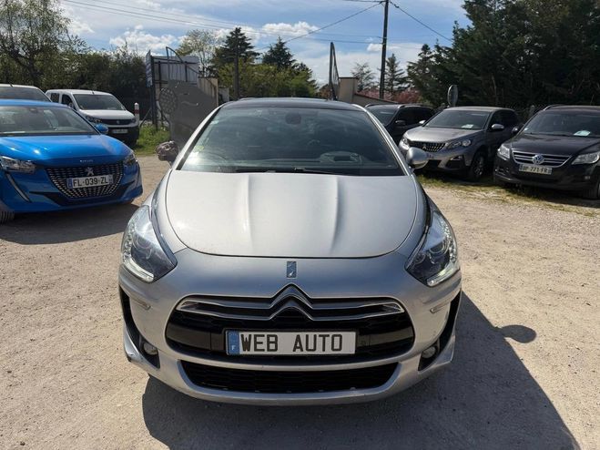 Citroen DS 5 2.0 HDI HYBRID DIESEL 200CV SPORT CHIC Gris de 2014