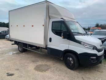  Voir d&eacute;tails -Iveco Daily Vu 35C16 160CV 20m2 HAYON ELECTRIQUE VEN &agrave; Saint-Martin-d'Abbat (45)
