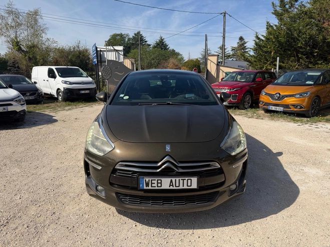 Citroen DS 5 2.0 HDI 163CV 5 PORTES 5 PLACES SO CHI Marron de 2012