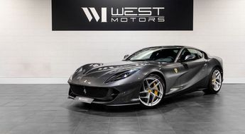  Voir d&eacute;tails -Ferrari 812 Superfast V12 800 ? IMMAT FRANCE Lift Carbone Disp &agrave; Dardilly (69)