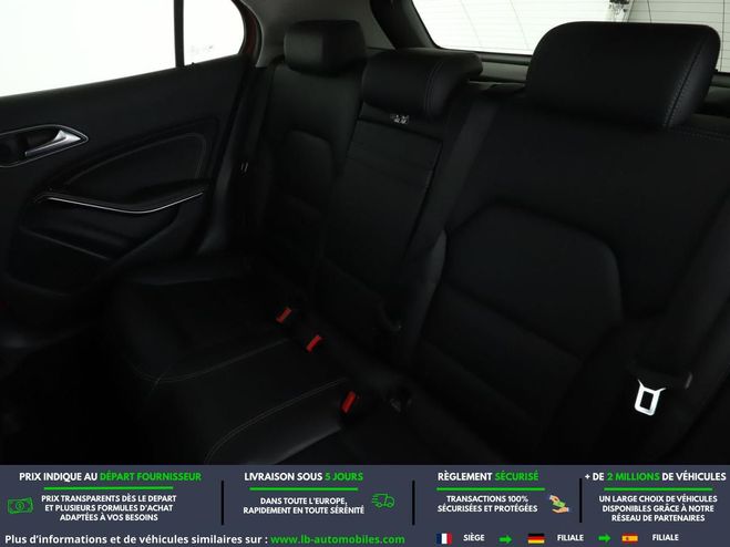 Mercedes Classe GLA 200  BVA Rouge M�tallique de 2017