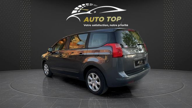 Peugeot 5008 1.6 HDI112 FAP BUSINESS PACK 7PL GRIS F de 2010