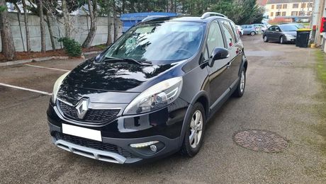 Renault Megane 1.5 dci BOSE tres bon etat 2015 d'occasion a Coigni�res (78)