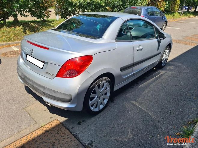 Peugeot 207 1.6 CABRIOLET 120 CV CRIT 2 127 mkm Gris de 2007