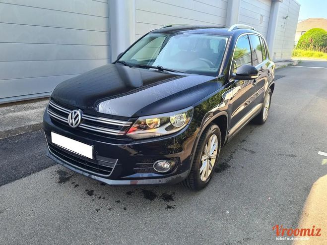 Volkswagen Tiguan TDI CARAT 2012 TOUTS OPTIONS 9490 EUROS Noir de 2012