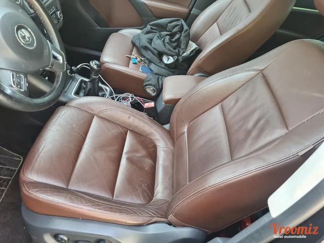 Volkswagen Tiguan TDI CARAT 2012 TOUTS OPTIONS 9490 EUROS Noir de 2012
