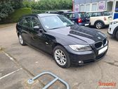 BMW Serie 3 318 tou 2011 d'occasion a Coigni�res