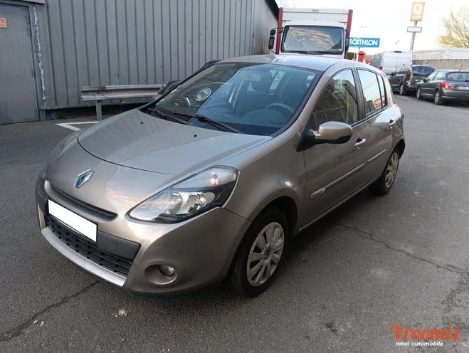 Renault Clio 1.5 DCI 70 EXPRESSION CLIM Marron de 2011