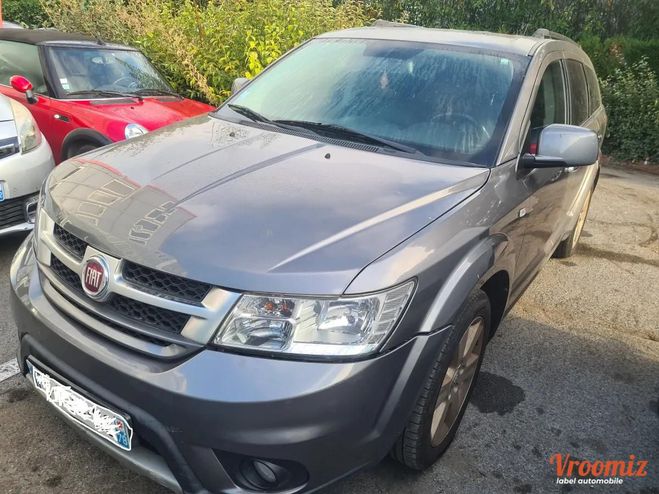 Fiat Freemont 2.0 MJT 170 4X4 BVA Marron de 2013