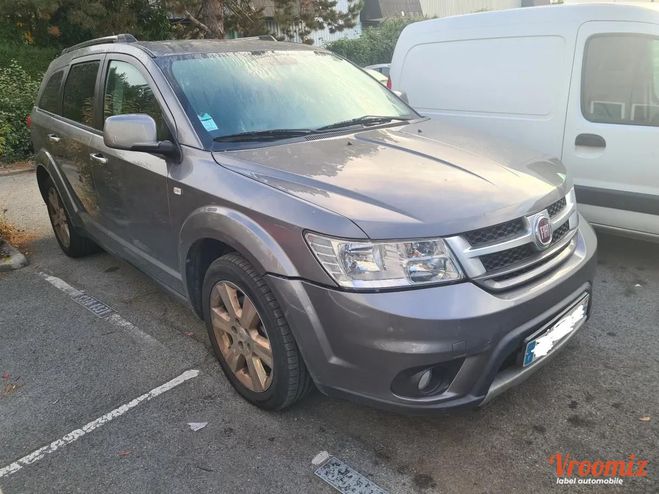 Fiat Freemont 2.0 MJT 170 4X4 BVA Marron de 2013