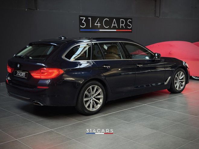 BMW Serie 5 touring 540i xDrive Luxury G31 BLEU FONCE de 2017