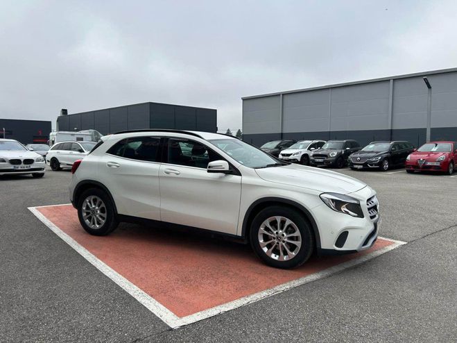 Mercedes Classe GLA 2.1 200 CDI Blanc Laqu� de 2017