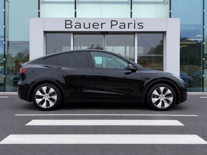 Tesla Model Y RWD Standard Noir de 2026