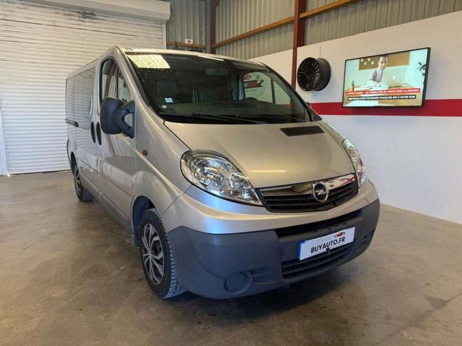 Opel Vivaro 2.0 CDTI 90CV 9 PLACES BVM / MOTEUR A CH  de 2007