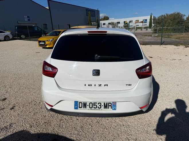 Seat Ibiza ST 1.2 TSI 110 ch Connect Blanc de 2015