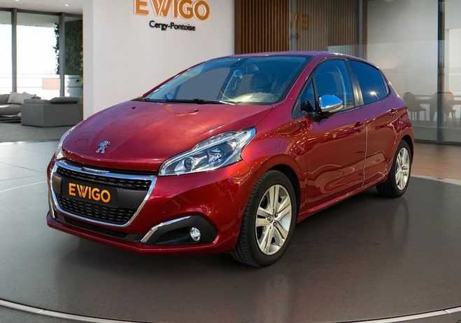 Peugeot 208 1.2 PURETECH 82 SIGNATURE Distribution F Rouge de 2018